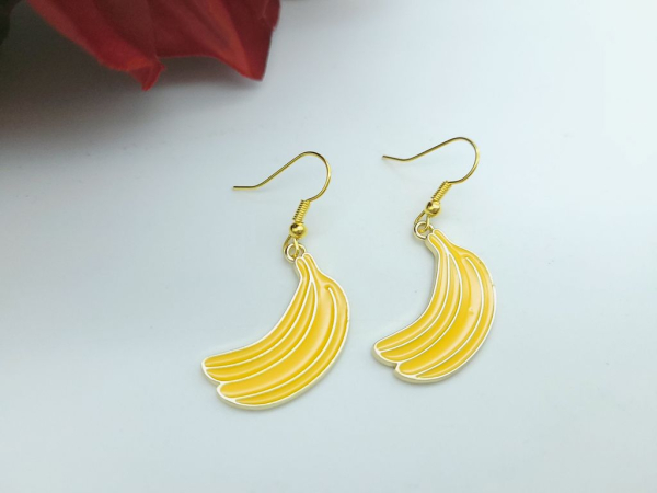 Bananen Ohrringe goldfarben